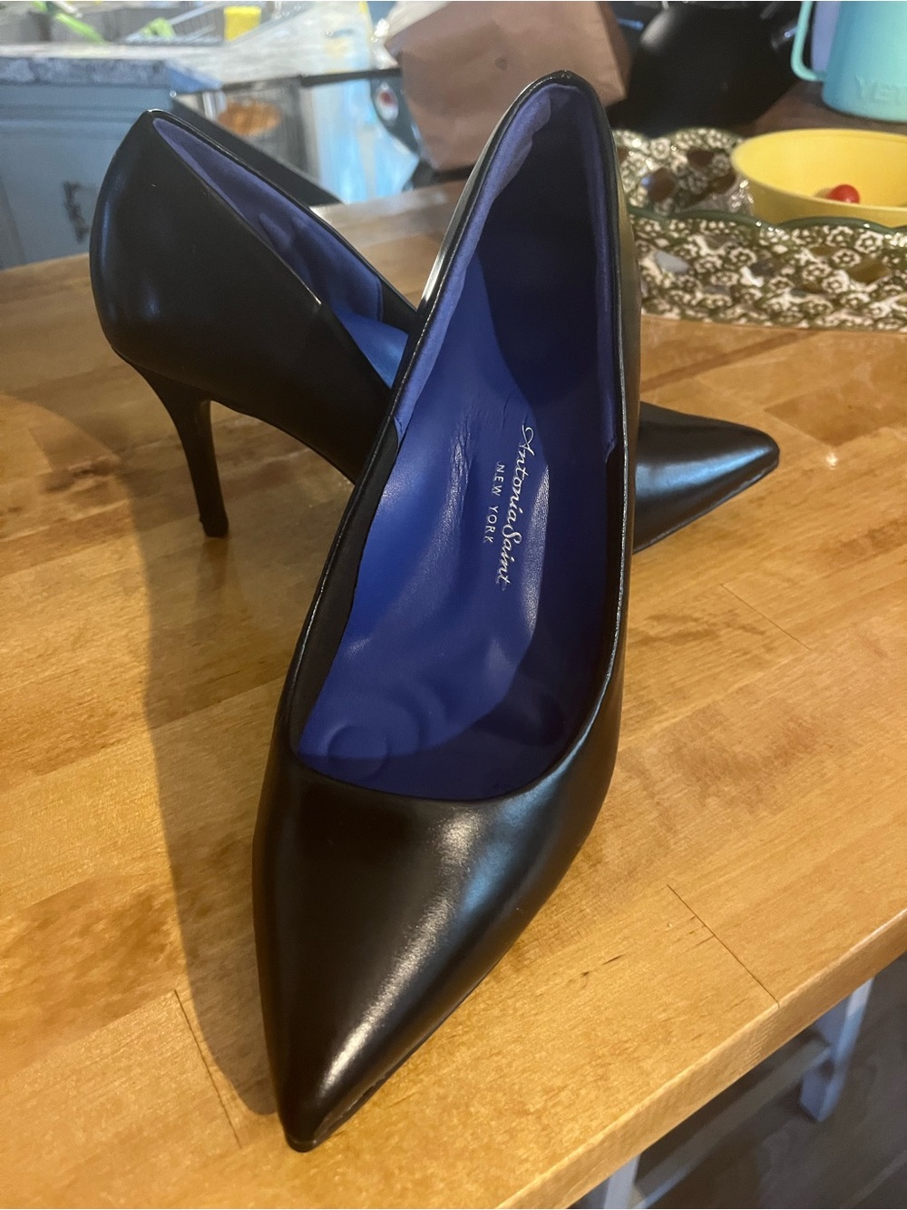 Antonia Saint York Victoria Comfort Elegant Black Stiletto Heels Size 8.5